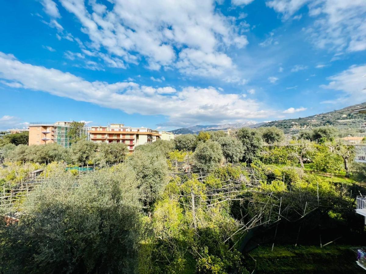 Bed and Breakfast Il Filo Di Arianna Sorrento Esterno foto